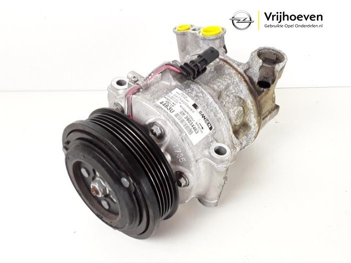 Gebrauchte Klimapumpe Opel Astra K 1.0 Turbo 12V Preis € 40,00 Margenregelung angeboten von Autodemontage Vrijhoeven B.V.