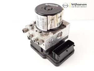 Usagé Bloc ABS Opel Astra J (PC6/PD6/PE6/PF6) 1.4 Turbo 16V Prix € 150,00 Règlement à la marge proposé par Autodemontage Vrijhoeven B.V.