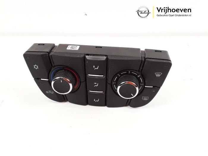 Heater control panel from a Opel Meriva 1.3 CDTI 16V 2013