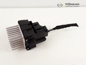 Used Heater resistor Opel Meriva 1.3 CDTI 16V Price € 20,00 Margin scheme offered by Autodemontage Vrijhoeven B.V.