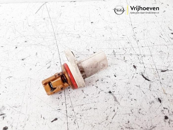 Gebrauchte Nockenwelle Sensor Opel Adam 1.4 16V Preis € 15,00 Margenregelung angeboten von Autodemontage Vrijhoeven B.V.