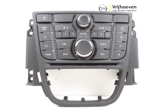 Used Radio control panel Opel Meriva 1.4 16V Ecotec Price € 40,00 Margin scheme offered by Autodemontage Vrijhoeven B.V.