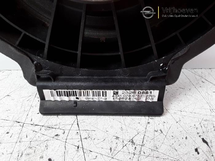 Lautsprecher van een Vauxhall Mokka/Mokka X 1.6 16V EcoFlex 4x2 2015