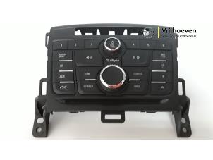 Used Radio control panel Opel Zafira Tourer (P12) 1.4 Turbo 16V ecoFLEX Price € 50,00 Margin scheme offered by Autodemontage Vrijhoeven B.V.