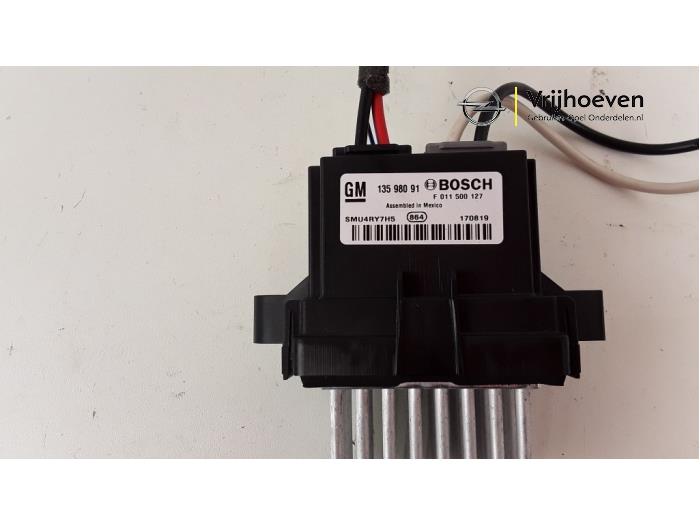 Heater resistor Opel Zafira Tourer 1.4 Turbo 16V Ecotec 13598091