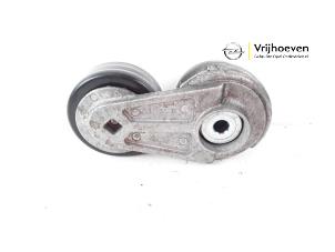 Spanrolle multiriem van een Opel Astra K 1.0 Turbo 12V 2016