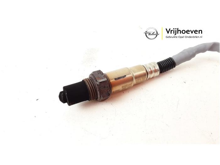 Sonde lambda d'un Opel Astra K 1.4 Turbo 16V 2017