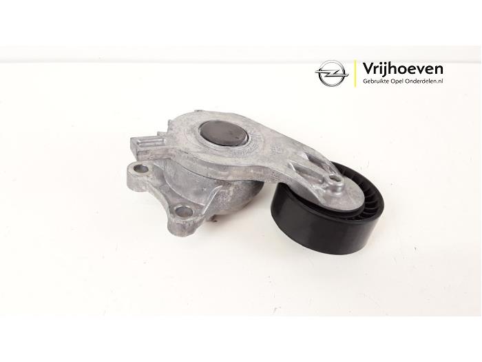 Usados Tensor correa múltiple Opel Grandland (X) 1.6 CDTi 120 Precio € 50,00 Norma de margen ofrecido por Autodemontage Vrijhoeven B.V.