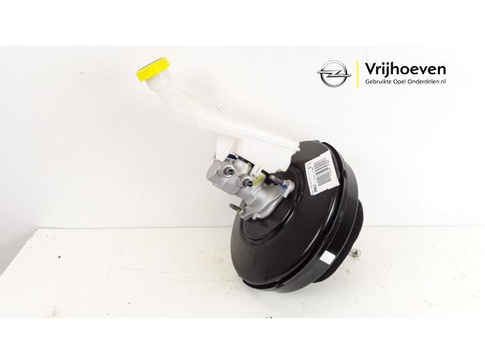 Usagé Servo frein Opel Crossland (X) 1.2 12V Prix € 100,00 Règlement à la marge proposé par Autodemontage Vrijhoeven B.V.