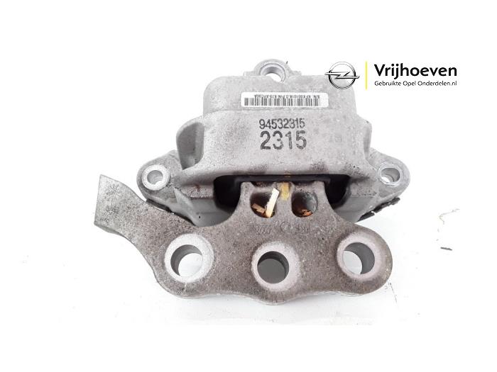 Used Engine mount Opel Mokka/Mokka X 1.6 CDTI 16V 4x2 Price € 40,00 Margin scheme offered by Autodemontage Vrijhoeven B.V.