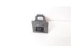 Seat heating switch from a Opel Vectra C GTS, 2002 / 2008 1.8 16V, Hatchback, 4-dr, Petrol, 1.799cc, 90kW (122pk), FWD, Z18XE; EURO4, 2002-09 / 2005-08 2003