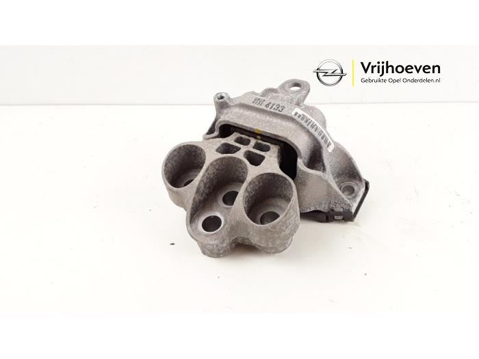 Used Engine mount Opel Mokka/Mokka X 1.6 CDTI 16V 4x2 Price € 40,00 Margin scheme offered by Autodemontage Vrijhoeven B.V.
