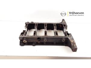 Used Intermediate plate motor Opel Astra Price € 50,00 Margin scheme offered by Autodemontage Vrijhoeven B.V.