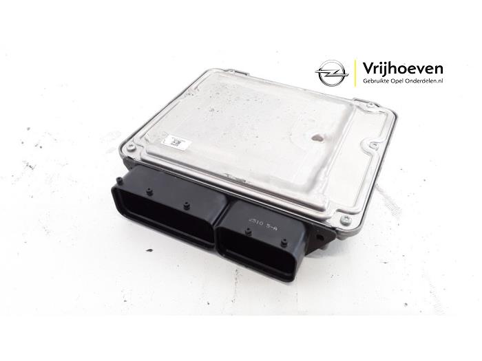 Engine management computer from a Opel Meriva (B) 1.3 CDTI 16V 2011