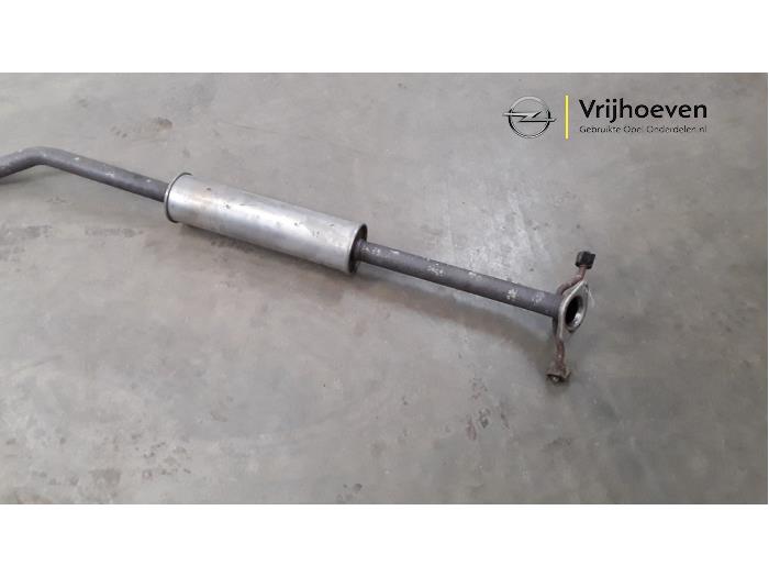 Exhaust middle silencer from a Opel Agila (B) 1.2 16V 2010