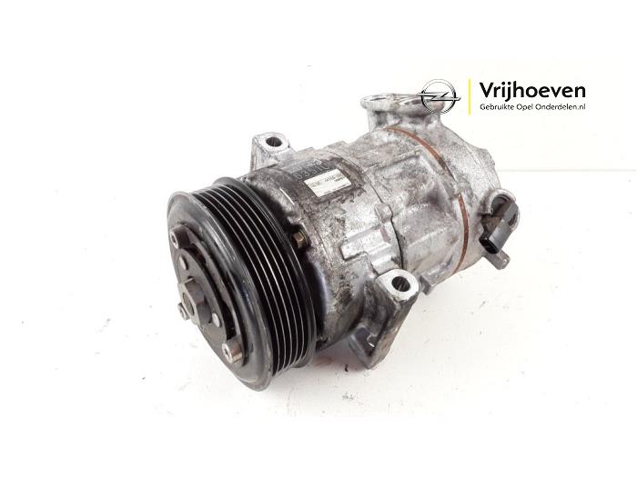 Usagé Pompe clim Opel Corsa E 1.3 CDTi 16V ecoFLEX Prix € 150,00 Règlement à la marge proposé par Autodemontage Vrijhoeven B.V.