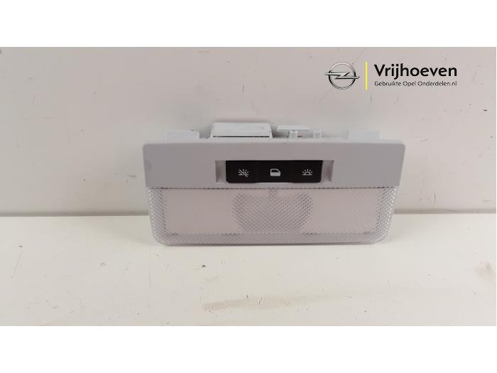 Begagnade Innerbelysning, fram Opel Crossland (X) 1.2 12V Euro 6 Pris € 25,00 Marginaltabell erbjuds av Autodemontage Vrijhoeven B.V.