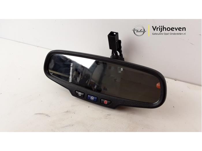 Rear view mirror from a Vauxhall Mokka/Mokka X 1.4 Turbo 16V 4x2 2016