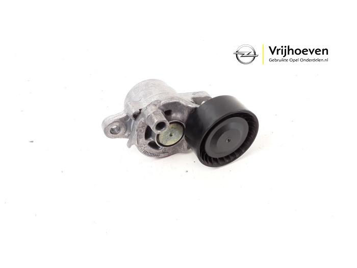 Usados Tensor correa múltiple Opel Grandland (X) 1.5 CDTI 130 Precio € 25,00 Norma de margen ofrecido por Autodemontage Vrijhoeven B.V.