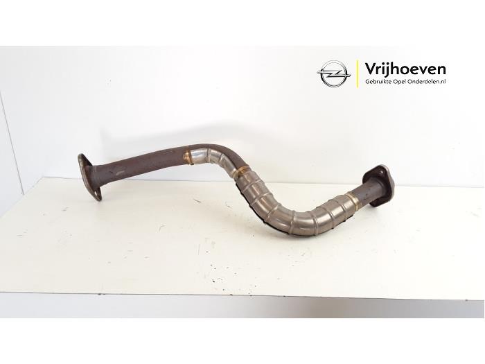 Auspuff Hauptrohr van een Opel Agila (B) 1.2 16V 2012