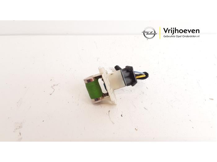 Opel Corsa Cooling fan resistors stock