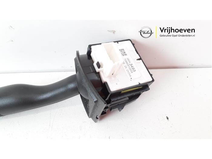 Wiper switch from a Opel Astra K Sports Tourer 1.4 16V 2017