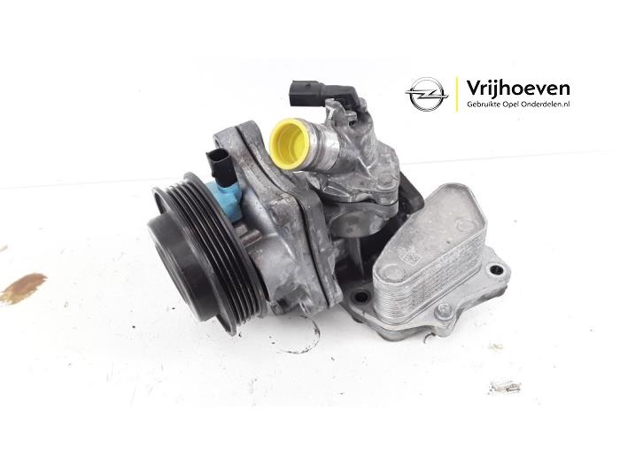 Water pump from a Opel Astra K 1.0 Turbo 12V 2016
