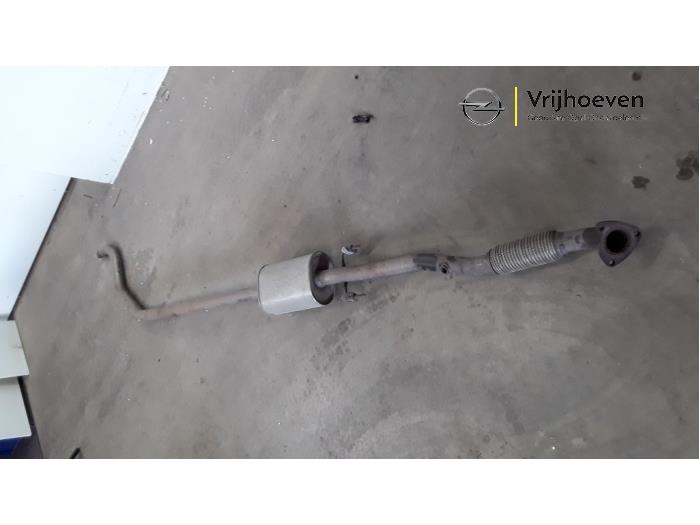 Usagé Echappement (complet) Opel Corsa E 1.4 16V Prix € 60,00 Règlement à la marge proposé par Autodemontage Vrijhoeven B.V.