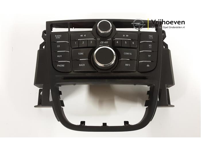 Używane Panel obslugi radia Opel Meriva (B) 1.4 Turbo 16V Ecotec Cena € 40,00 Procedura marży oferowane przez Autodemontage Vrijhoeven B.V.