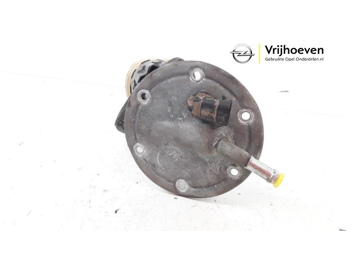 Electric fuel pump from a Opel Astra F (53/54/58/59) 1.6i 1997