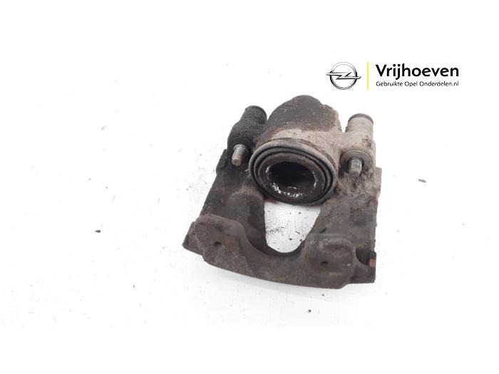 Front brake calliper, right from a Opel Astra F (53/54/58/59) 1.6i 1997