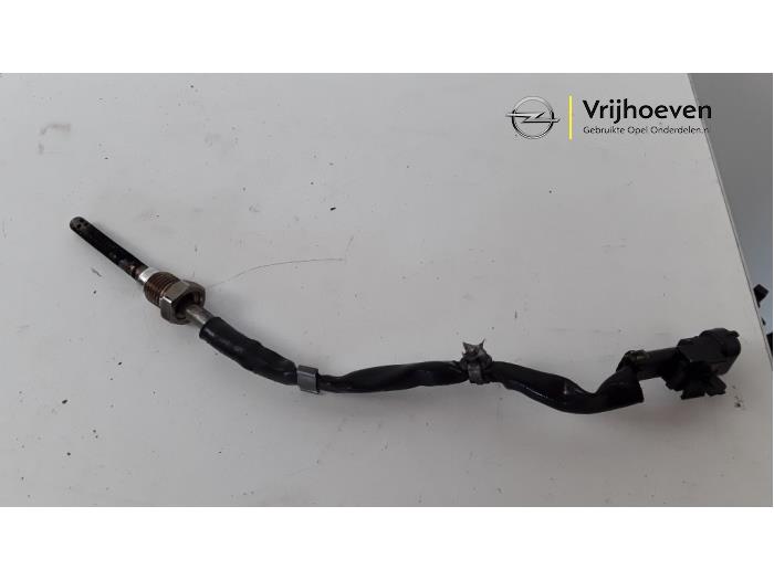 Begagnade Partikelfiltersensor Opel Antara 2.2 CDTI 16V 4x2 Pris € 30,00 Marginaltabell erbjuds av Autodemontage Vrijhoeven B.V.