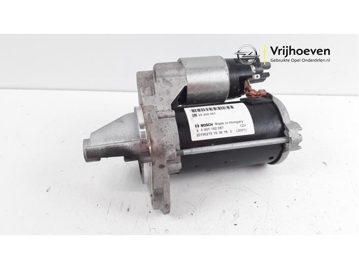 Starter Opel Corsa E 1.4 16V 25196021 B14XER GM