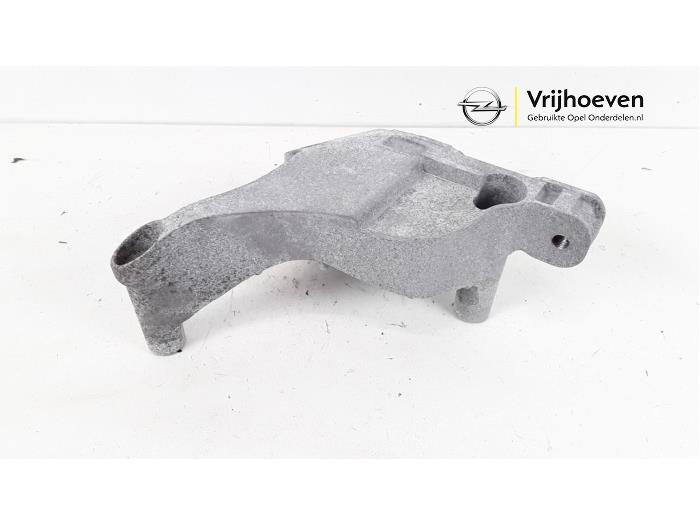 Used Engine mount Opel Astra K 1.4 16V Price € 15,00 Margin scheme offered by Autodemontage Vrijhoeven B.V.