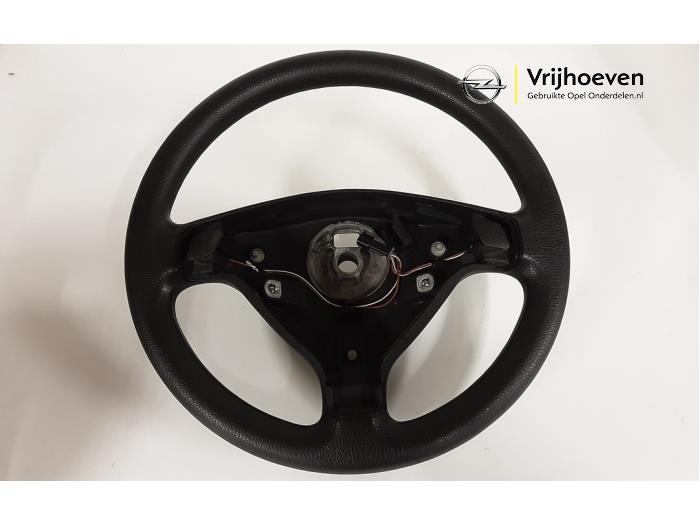 Używane Kierownica Opel Agila (A) 1.2 16V Cena € 40,00 Procedura marży oferowane przez Autodemontage Vrijhoeven B.V.