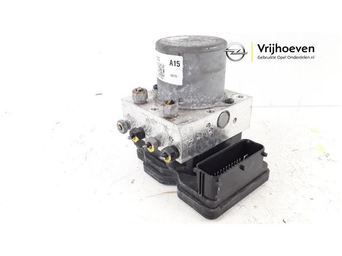 Begagnade ABS-pump Opel Mokka/Mokka X 1.6 16V EcoFlex 4x2 Pris € 200,00 Marginaltabell erbjuds av Autodemontage Vrijhoeven B.V.
