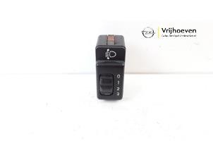 Used AIH headlight switch Opel Astra F (53B) 1.6i Price € 10,00 Margin scheme offered by Autodemontage Vrijhoeven B.V.