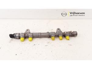 Used Fuel injector nozzle Opel Combo 1.3 CDTI 16V ecoFlex Price € 40,00 Margin scheme offered by Autodemontage Vrijhoeven B.V.
