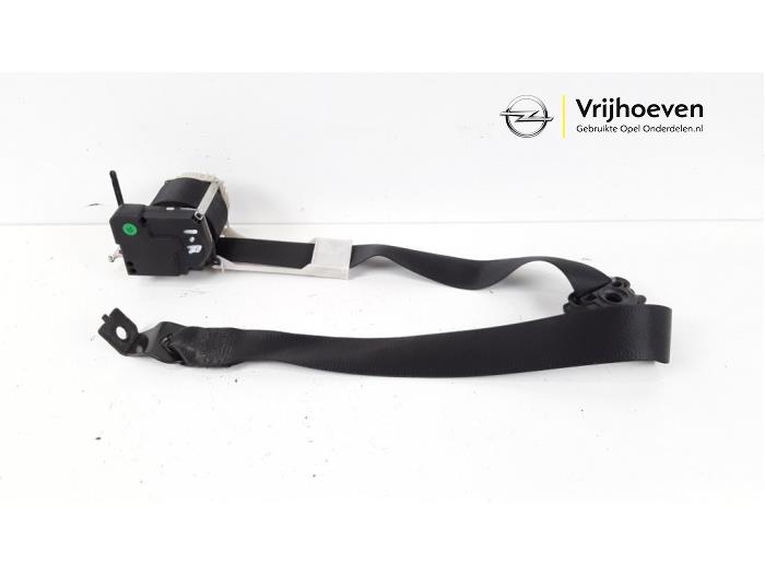 Front seatbelt, right from a Opel Zafira (F75) 1.8 16V 2003