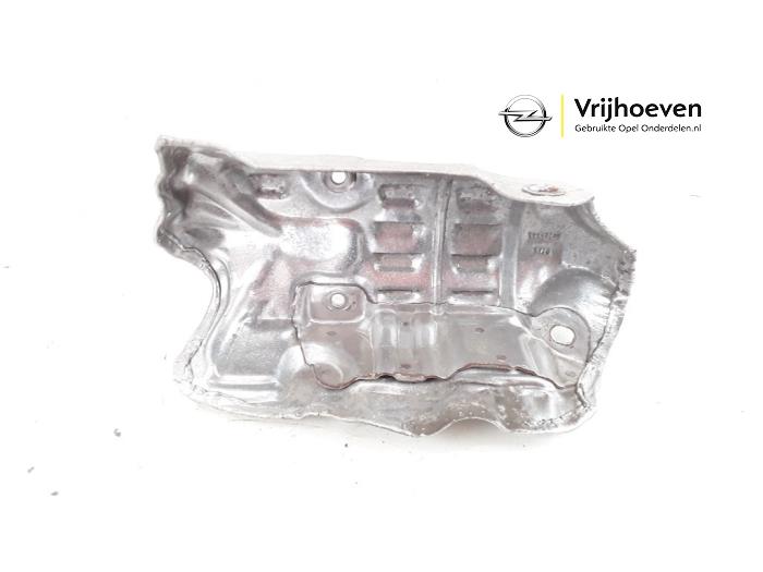 Exhaust heat shield Opel Corsa E 1.3 CDTi 16V ecoFLEX - 55254593 B13DTC