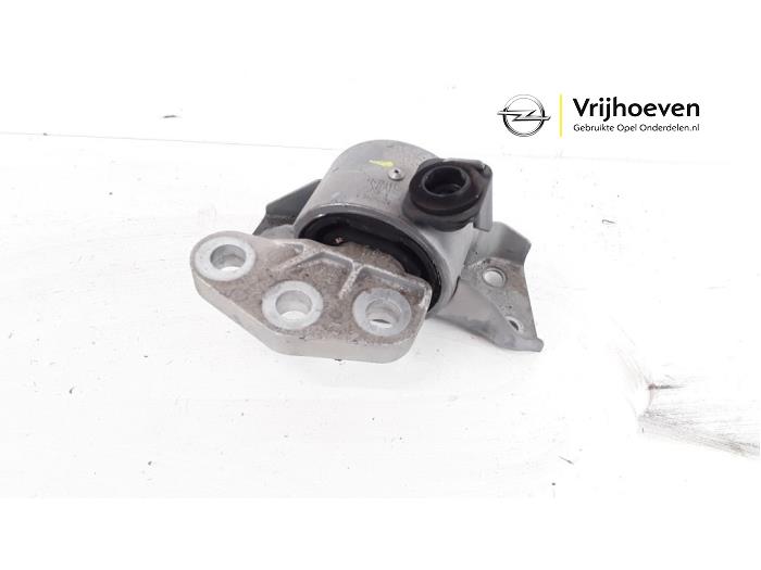 Usagé Support moteur Opel Corsa E 1.0 SIDI Turbo 12V Prix € 15,00 Règlement à la marge proposé par Autodemontage Vrijhoeven B.V.