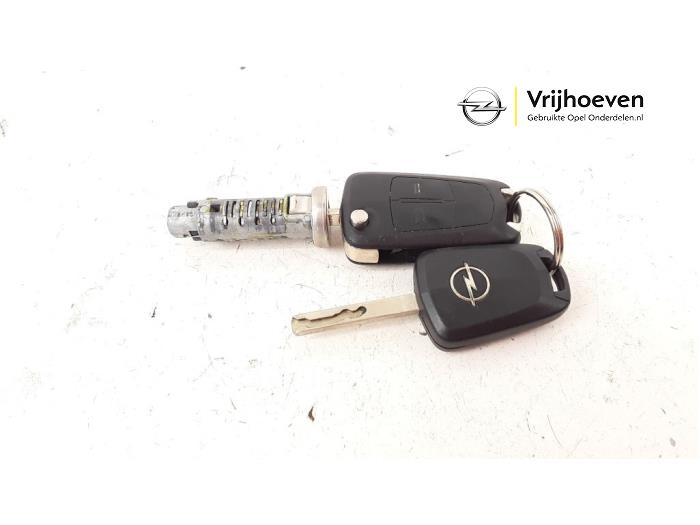 Zündschloss+Schlüssel Opel Corsa D 1.3 CDTi 16V ecoFLEX - 93181728