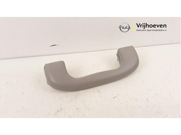 Begagnade Handtag Opel Astra J Sports Tourer (PD8/PE8/PF8) 1.4 16V ecoFLEX Pris € 10,00 Marginaltabell erbjuds av Autodemontage Vrijhoeven B.V.