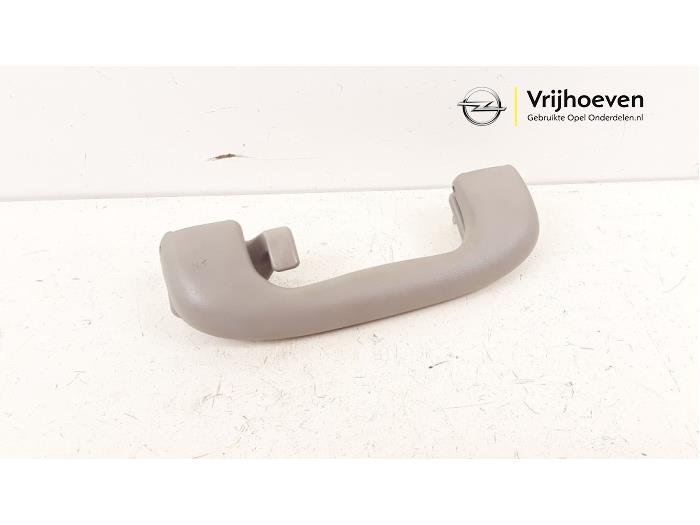 Begagnade Handtag Opel Astra J Sports Tourer (PD8/PE8/PF8) 1.4 16V ecoFLEX Pris € 10,00 Marginaltabell erbjuds av Autodemontage Vrijhoeven B.V.