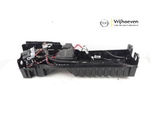 Used Battery box Opel Astra K 1.4 Turbo 16V Price € 30,00 Margin scheme offered by Autodemontage Vrijhoeven B.V.