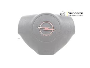Usagé Airbag gauche (volant) Opel Astra H SW (L35) 1.6 16V Twinport Prix € 25,00 Règlement à la marge proposé par Autodemontage Vrijhoeven B.V.