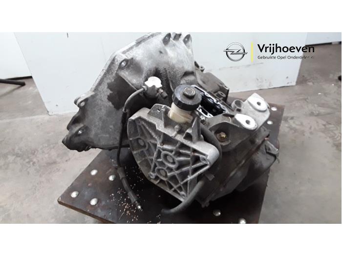 Gearbox Opel Meriva 1.6 16V - 55350654 Z16XE F17