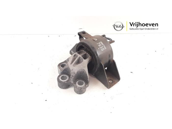 Used Engine mount Opel Mokka/Mokka X 1.6 16V EcoFlex 4x2 Price € 20,00 Margin scheme offered by Autodemontage Vrijhoeven B.V.