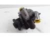 Power steering pump from a Opel Combo, 2012 / 2018 1.3 CDTI 16V ecoFlex, Delivery, Diesel, 1.248cc, 66kW (90pk), FWD, A13FD, 2012-02 / 2018-12 2013