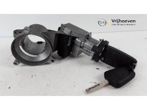 Used Steering box lock Opel Corsa D 1.6i OPC 16V Turbo Ecotec Price € 60,00 Margin scheme offered by Autodemontage Vrijhoeven B.V.